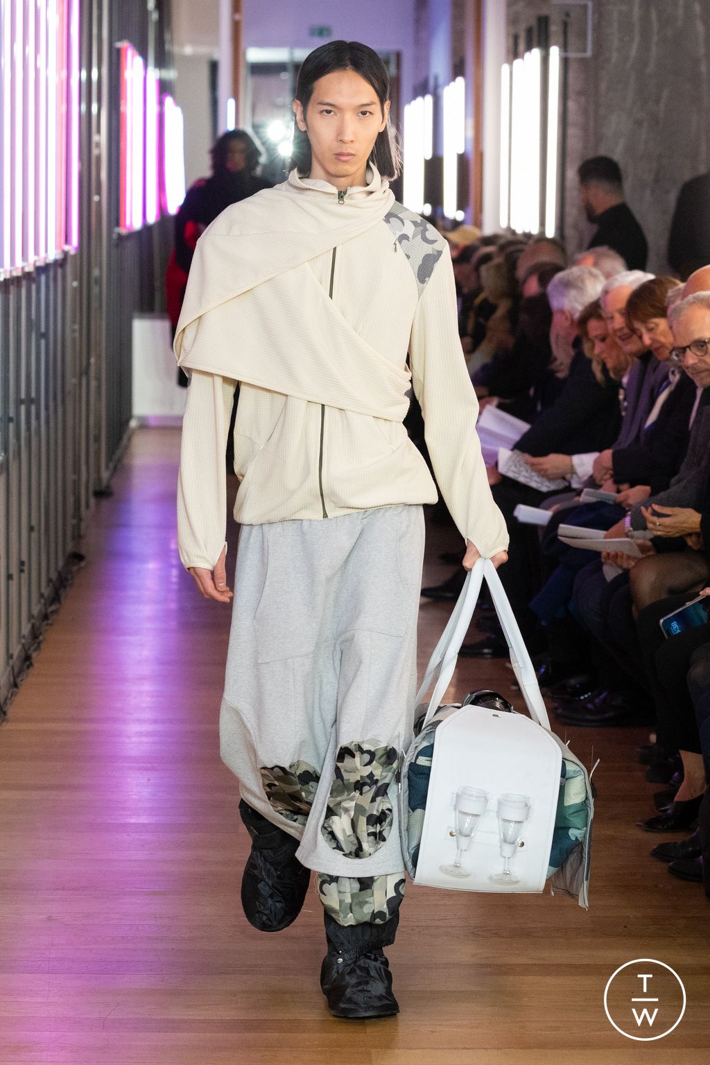 Fashion Week Paris Fall/Winter 2024 look 129 from the IFM PARIS collection womenswear