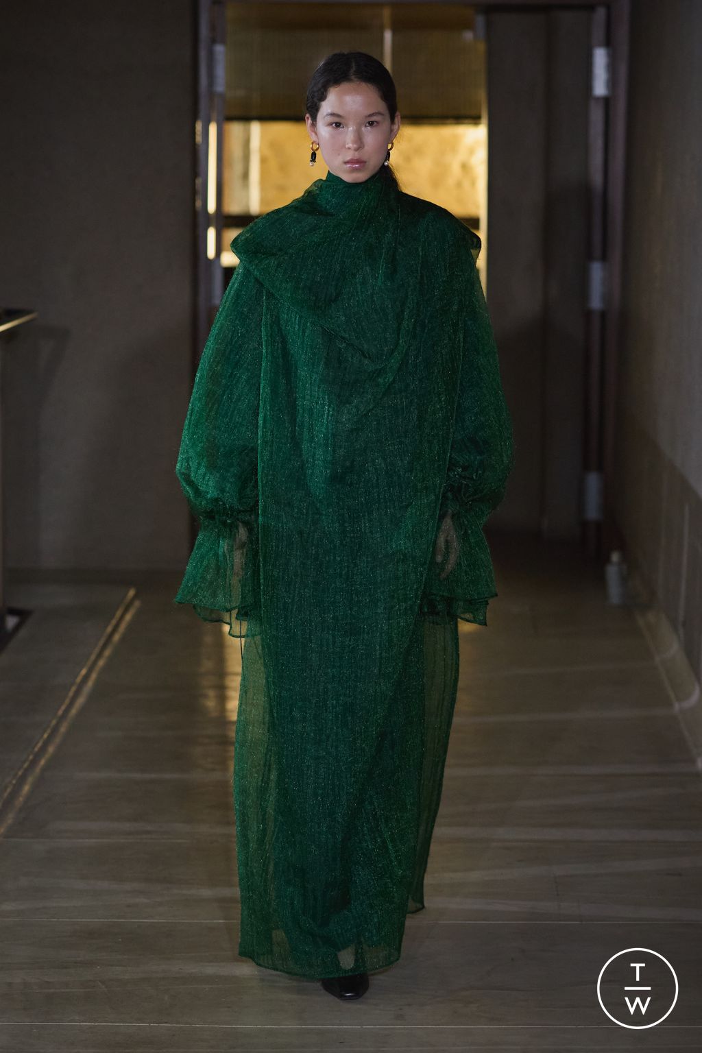 Fashion Week Paris Fall/Winter 2026 look 22 from the Mame Kurogouchi collection womenswear