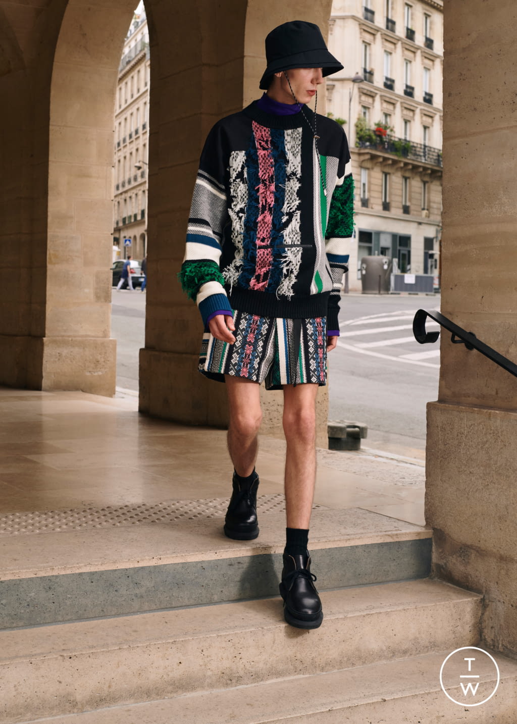Fashion Week Paris Spring/Summer 2022 look 4 from the Sacai collection 男装