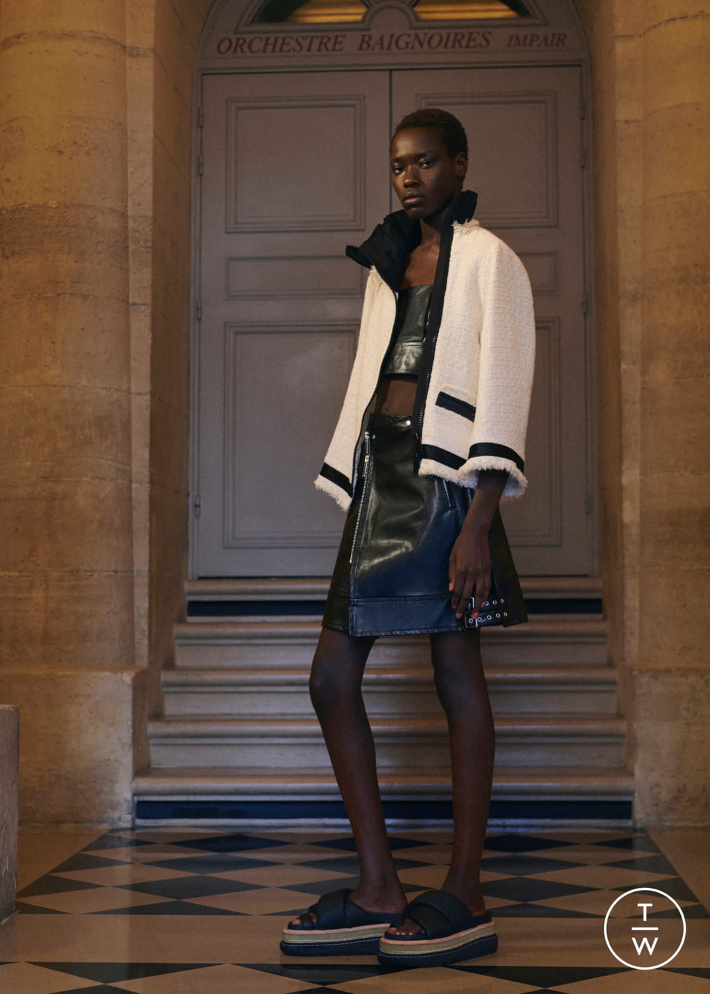 Fashion Week Paris Resort 2022 look 30 from the Sacai collection womenswear
