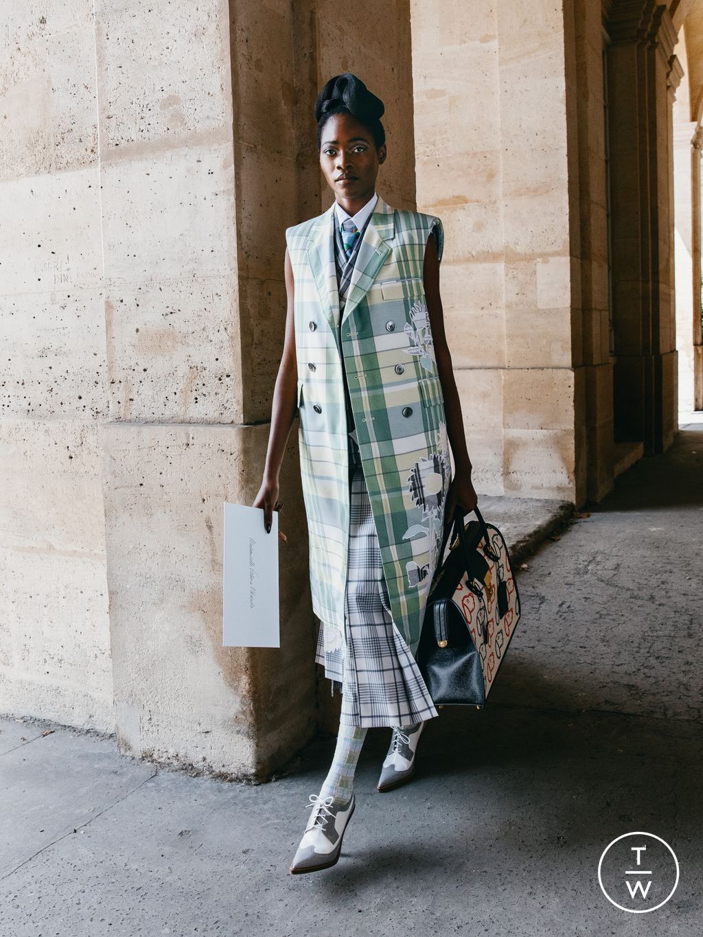 Fashion Week New York Resort 2023 look 22 from the Thom Browne collection womenswear