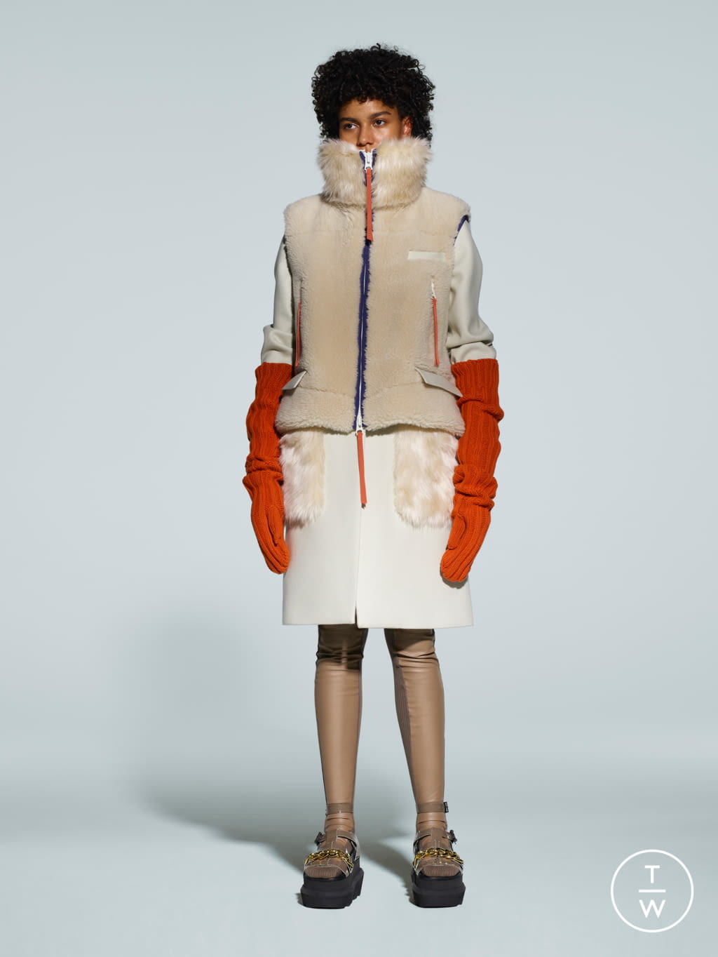 Fashion Week Paris Pre-Fall 2021 look 23 de la collection Sacai womenswear