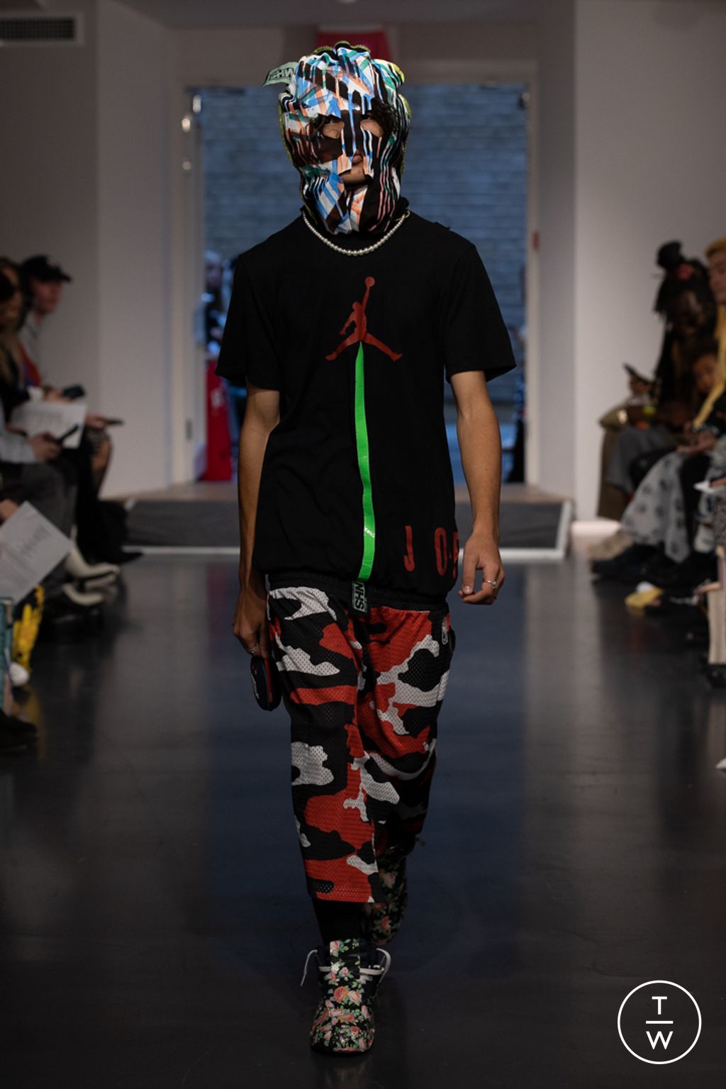 Fashion Week London Spring/Summer 2023 look 23 from the NOKI collection womenswear