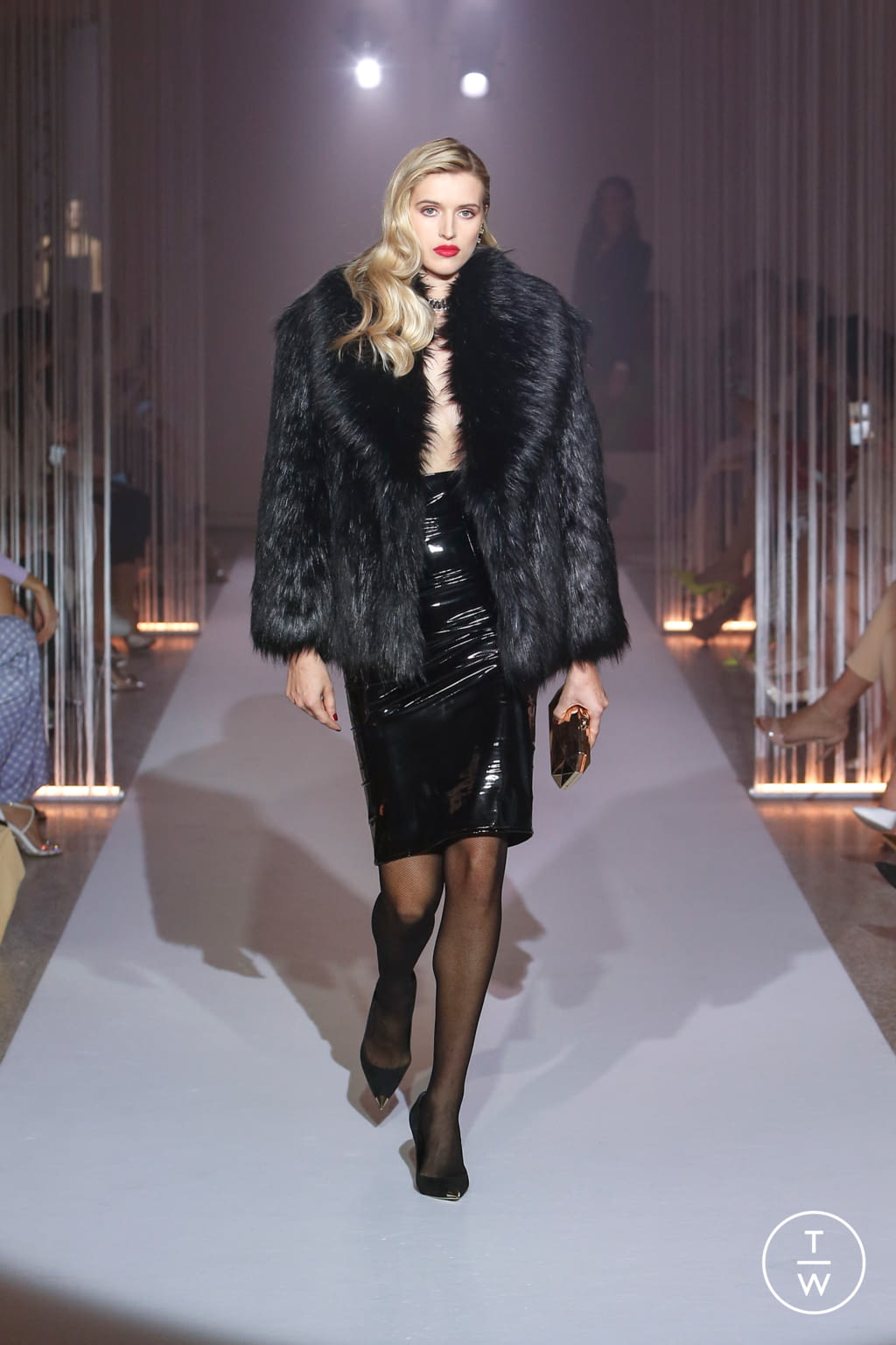 Fashion Week Milan Fall/Winter 2022 look 23 from the Elisabetta Franchi collection womenswear