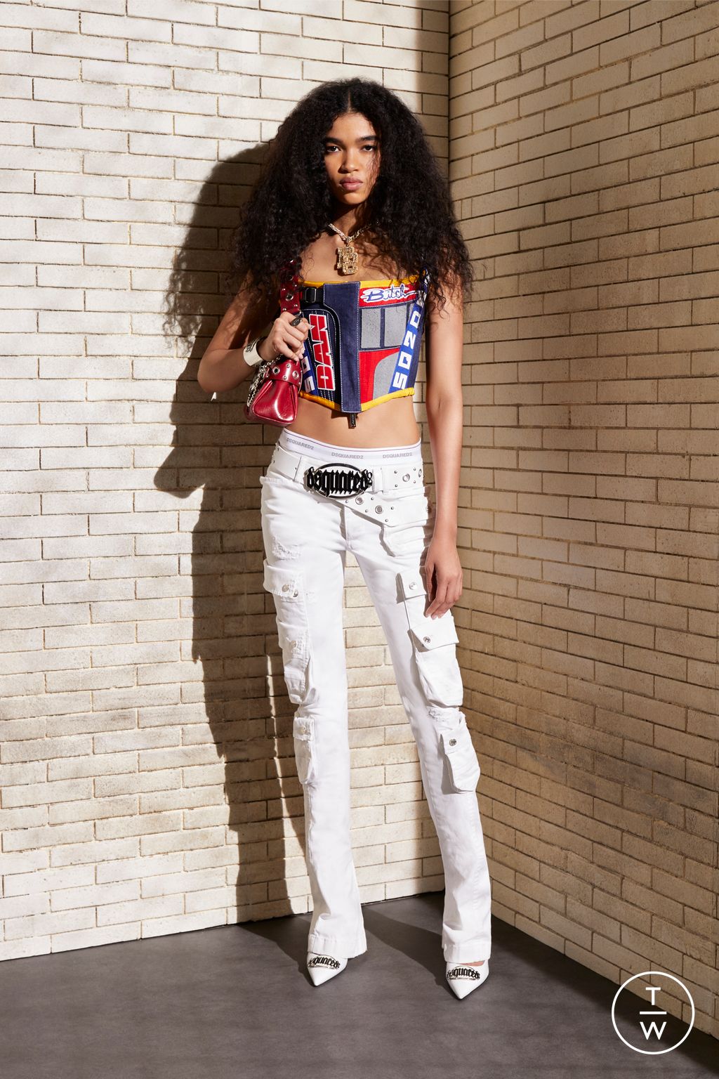 Fashion Week Milan Resort 2024 look 23 from the Dsquared2 collection 女装