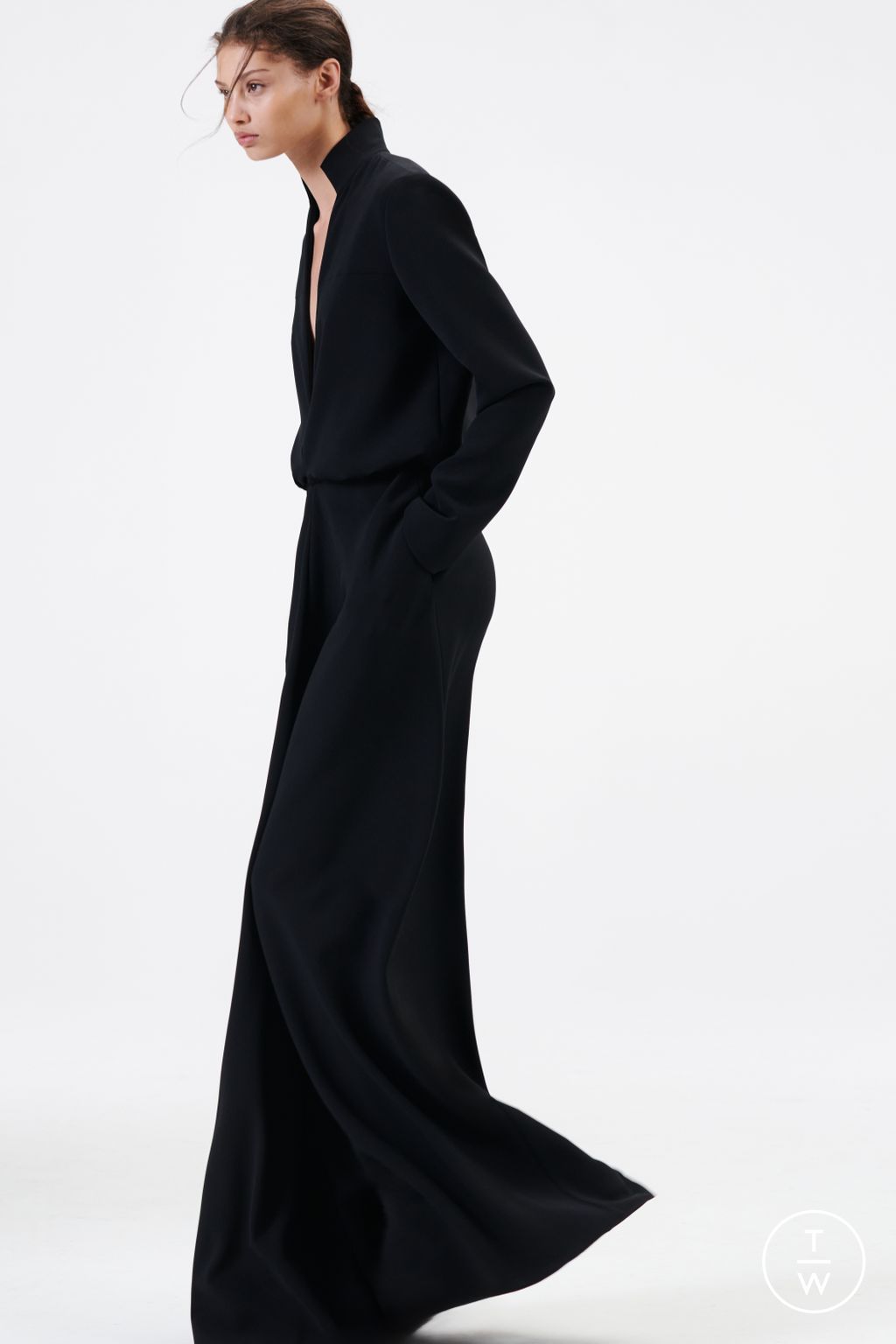 Fashion Week New York Pre-Fall 2024 look 23 from the Brandon Maxwell collection 女装