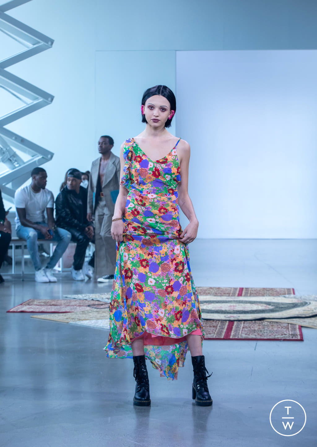 Fashion Week New York Spring/Summer 2022 look 23 from the Kenneth Nicholson collection womenswear
