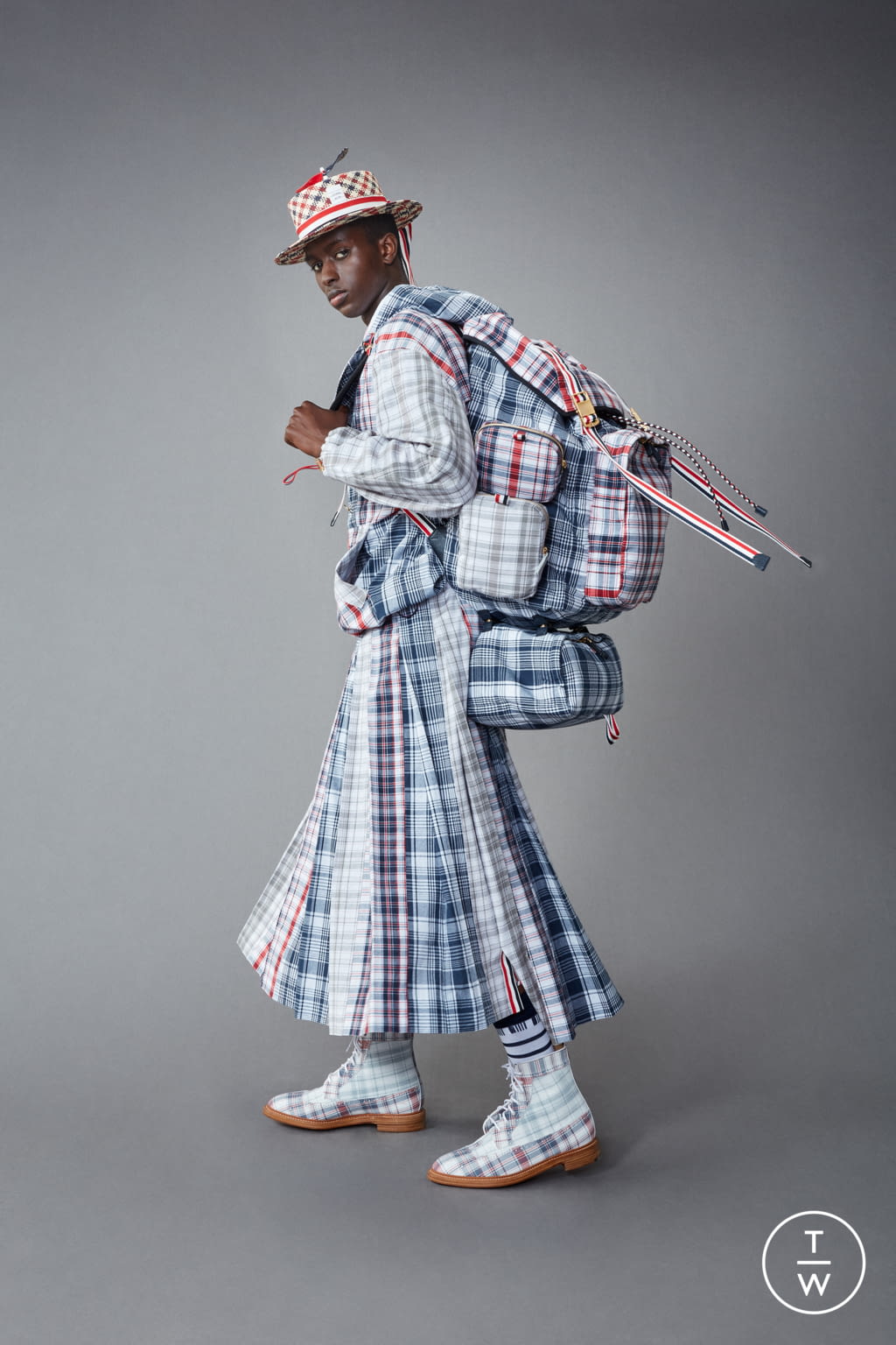 Fashion Week Paris Resort 2022 look 23 from the Thom Browne collection menswear
