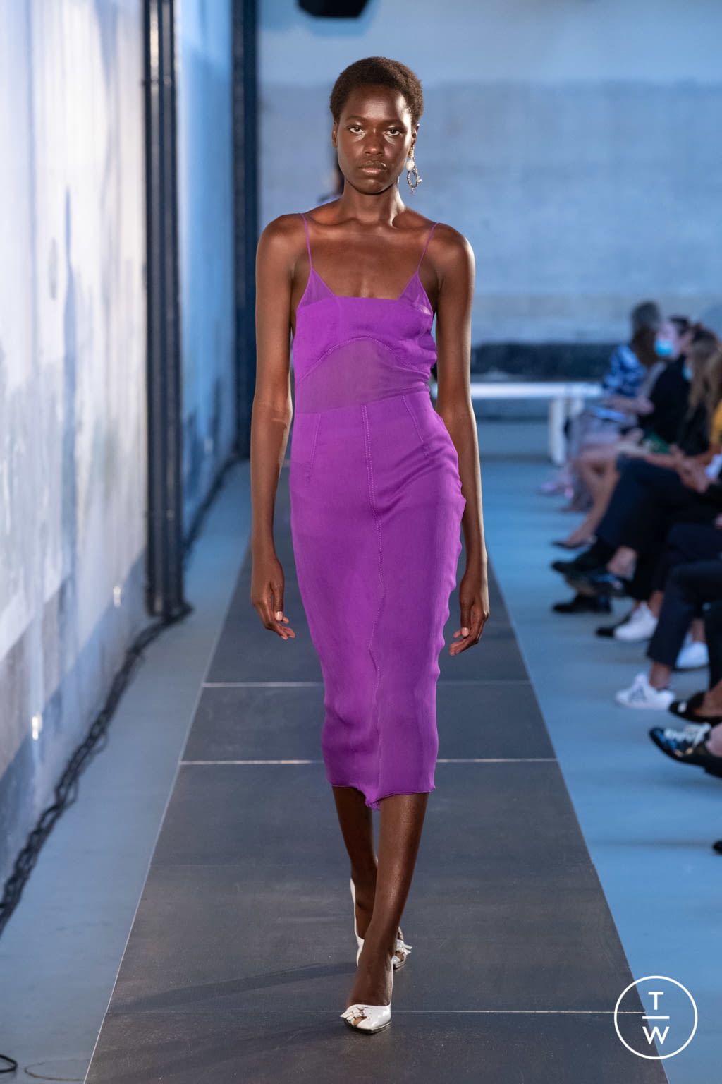 Fashion Week Milan Spring/Summer 2021 look 23 de la collection N°21 womenswear