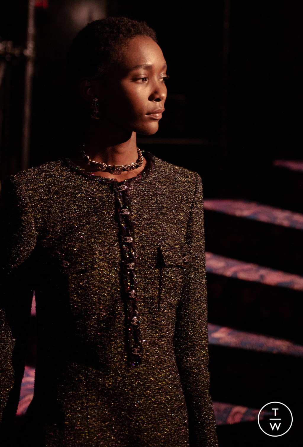 Fashion Week Paris Fall/Winter 2021 look 24 from the Chanel collection womenswear accessories