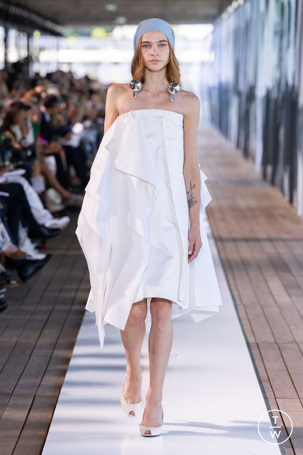 Fashion Week Paris Spring/Summer 2026 look 105 from the IFM PARIS collection menswear