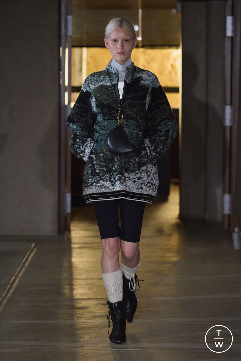 Fashion Week Paris Fall/Winter 2026 look 23 from the Mame Kurogouchi collection womenswear