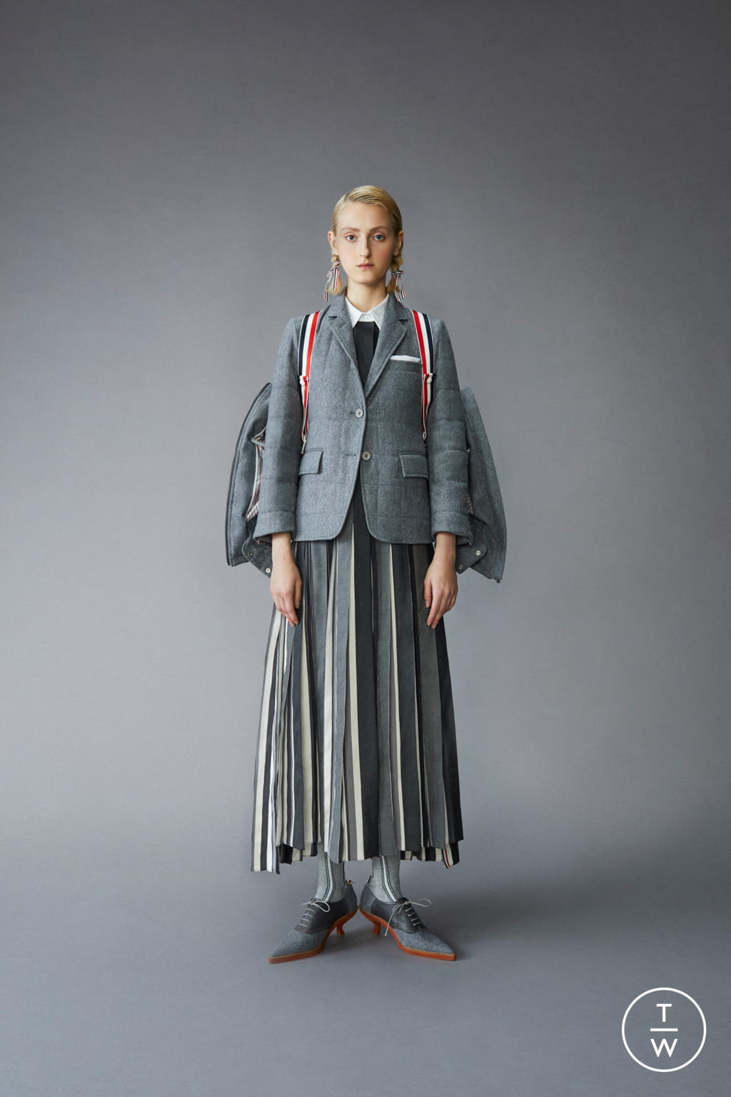 Fashion Week Paris Pre-Fall 2021 look 24 from the Thom Browne collection womenswear