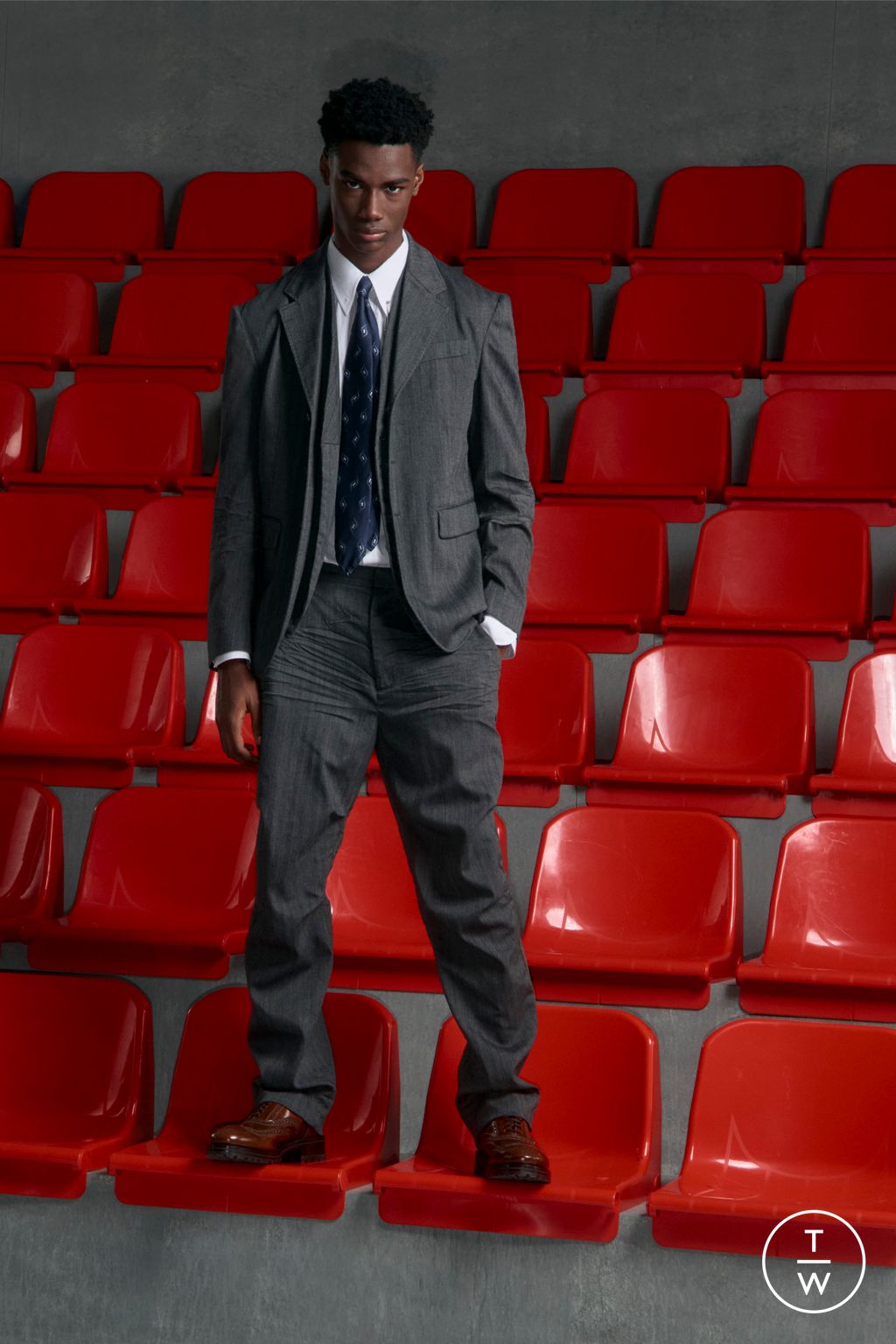 Fashion Week Milan Pre-Fall 2026 look 24 from the Dsquared2 collection 男装