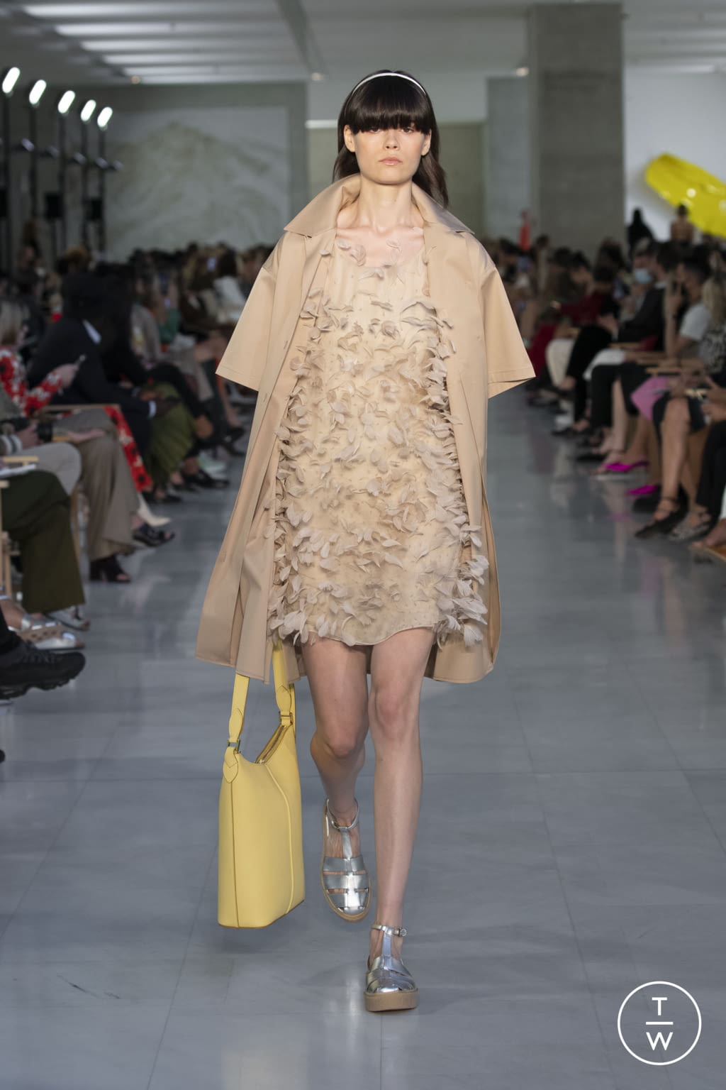 Fashion Week Milan Spring/Summer 2022 look 24 from the Max Mara collection 女装