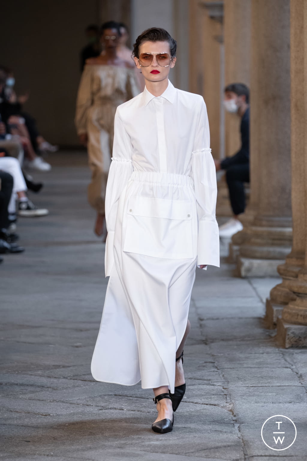 Fashion Week Milan Spring/Summer 2021 look 24 from the Max Mara collection 女装