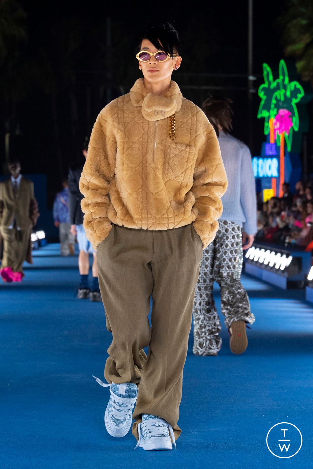Fashion Week Paris Resort 2023 look 24 from the Dior Men collection menswear