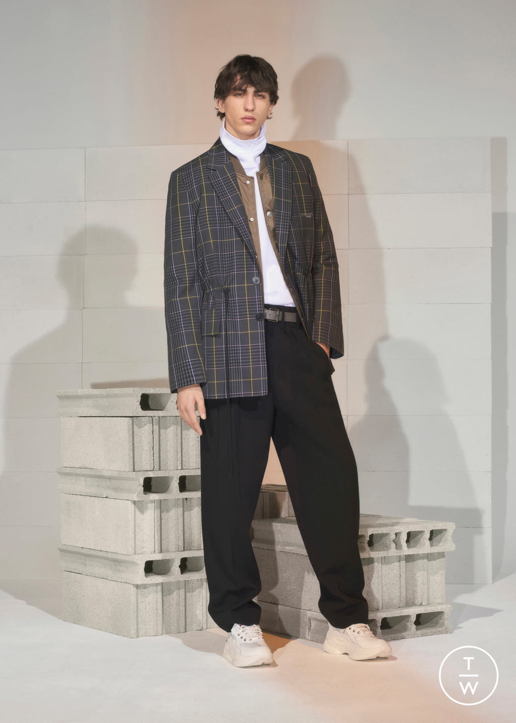 Fashion Week Paris Fall/Winter 2019 look 23 from the Maison Kitsuné collection 男装