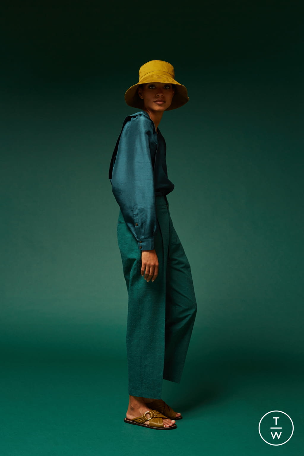 Fashion Week Paris Spring/Summer 2021 look 43 from the Soeur collection womenswear
