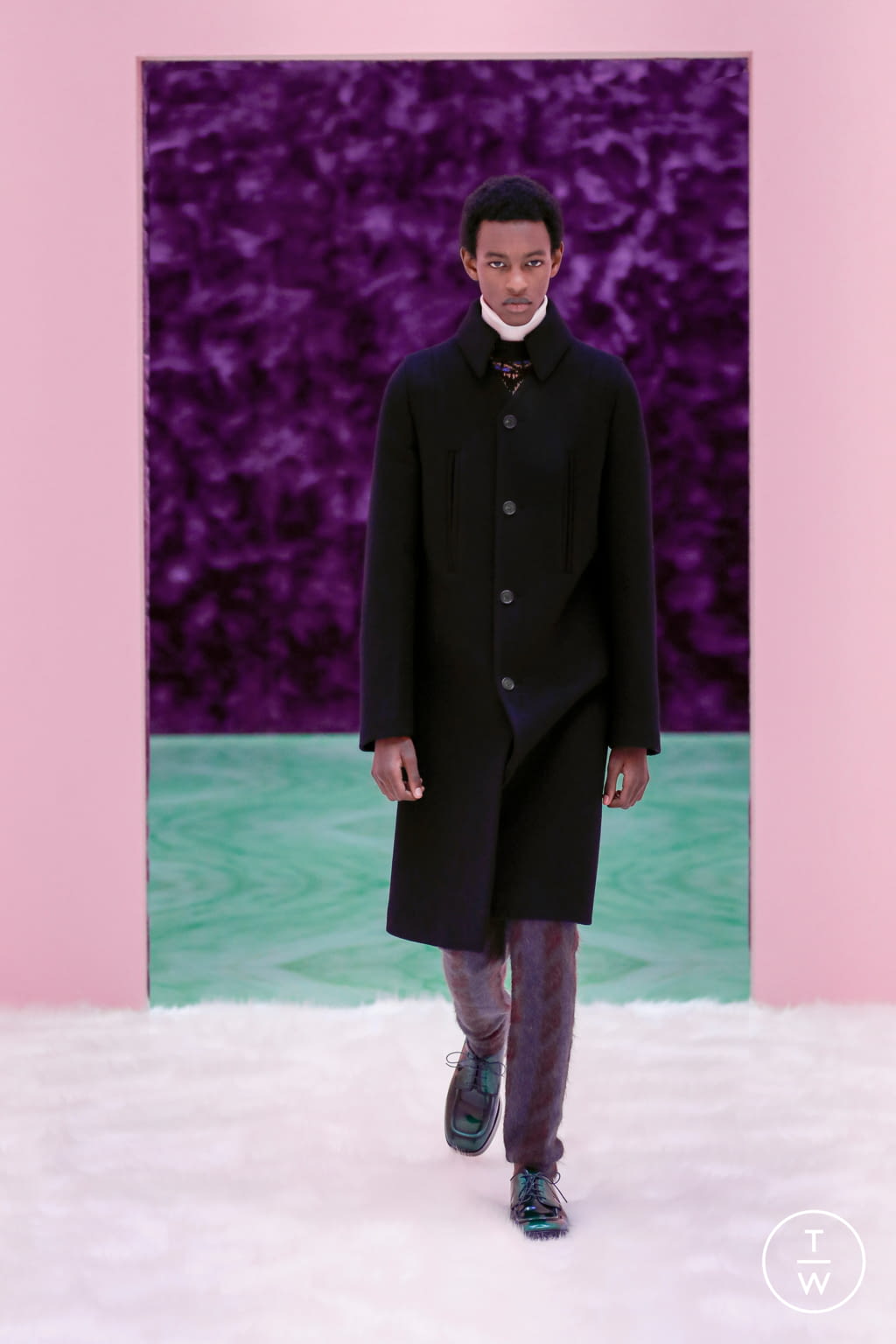 Fashion Week Milan Fall/Winter 2021 look 24 from the Prada collection menswear