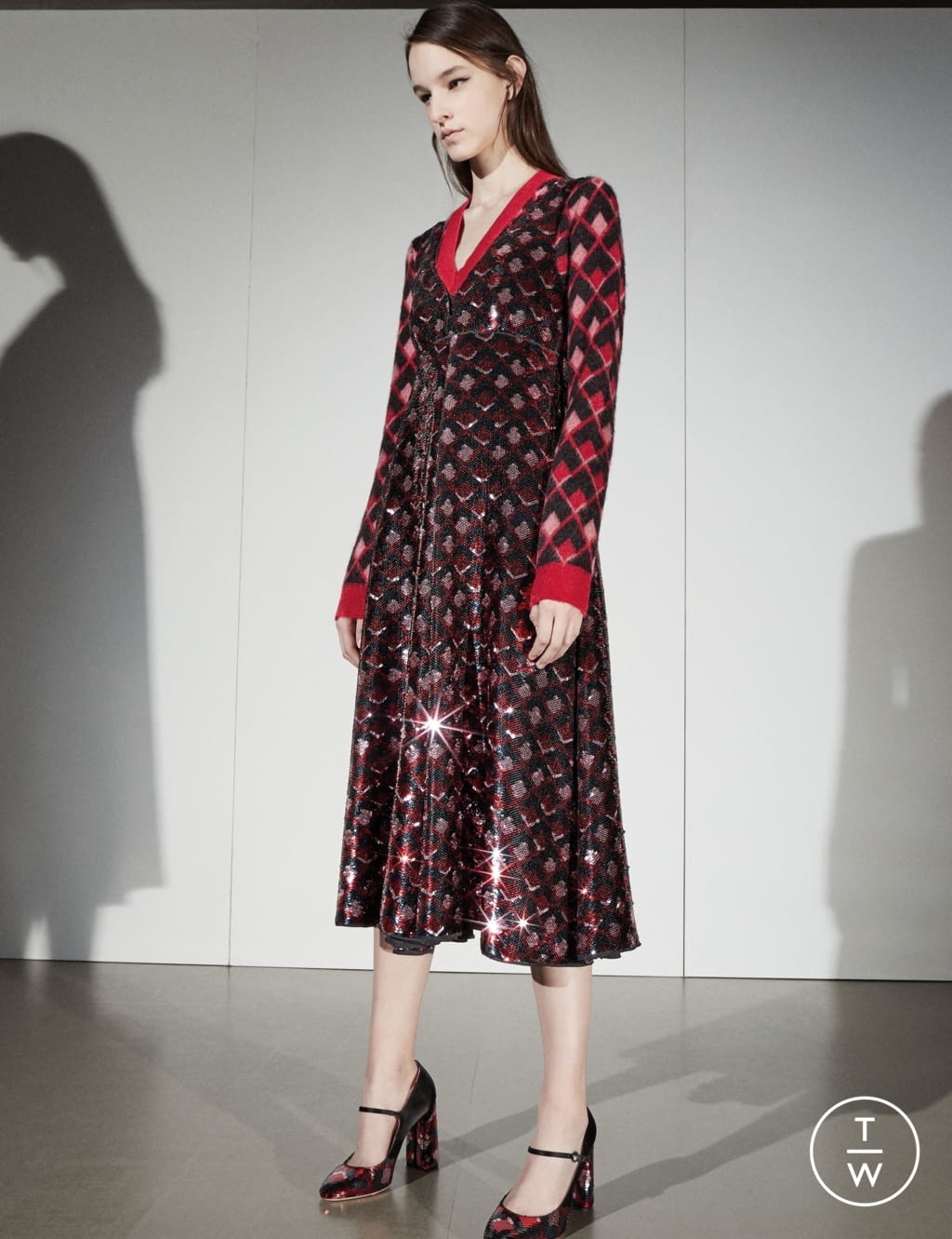 Fashion Week Paris Pre-Fall 2018 look 24 from the Rochas collection womenswear