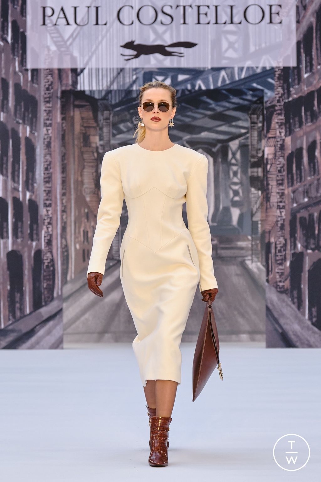 Fashion Week London Fall/Winter 2024 look 1 from the Paul Costelloe collection womenswear