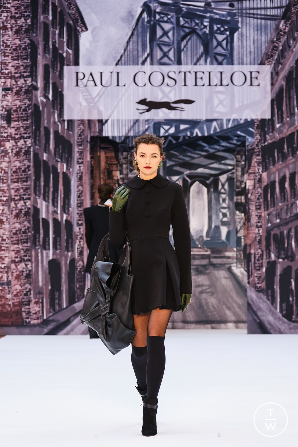 Fashion Week London Fall/Winter 2024 look 37 from the Paul Costelloe collection womenswear