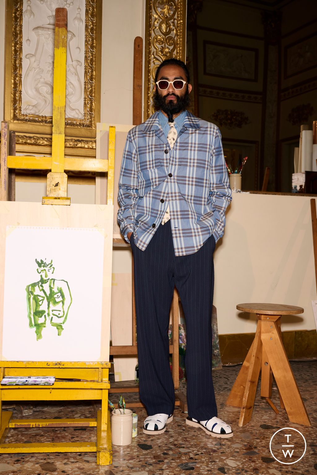 Fashion Week Paris Resort 2025 look 14 from the Paul Smith collection menswear