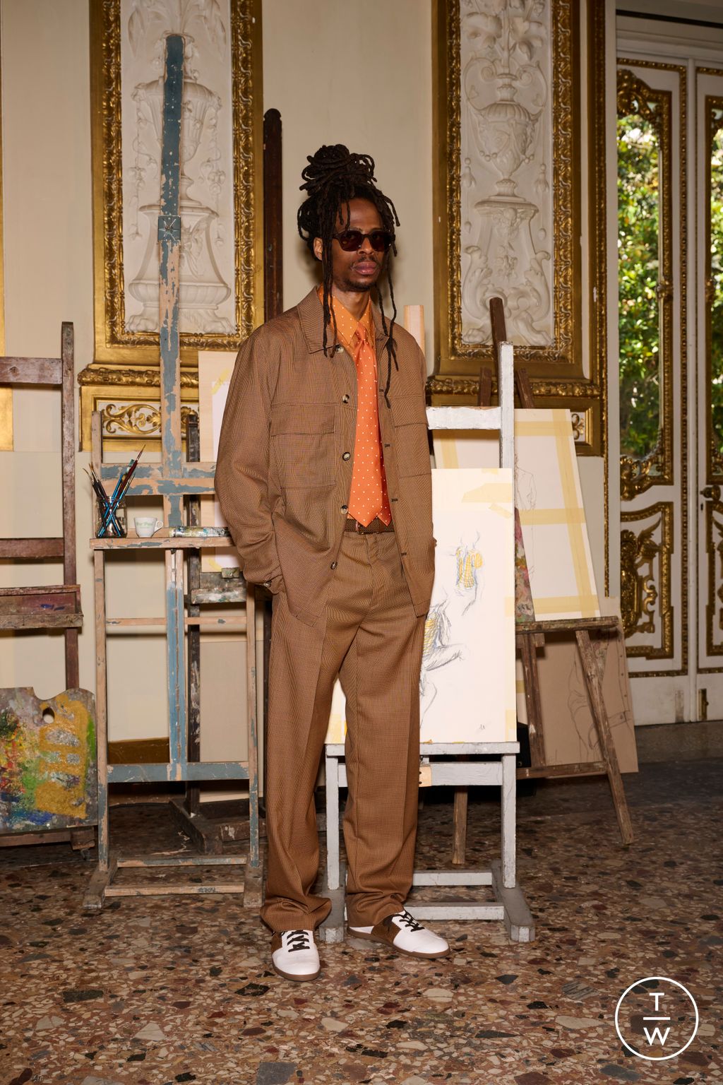 Fashion Week Paris Resort 2025 look 23 from the Paul Smith collection menswear