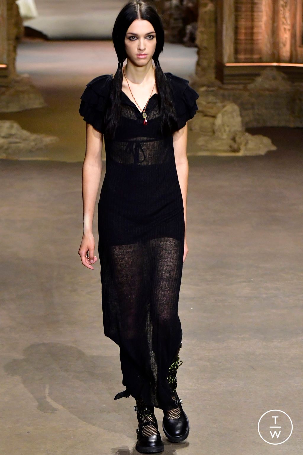 Fashion Week Paris Spring/Summer 2023 look 13 de la collection Christian Dior womenswear