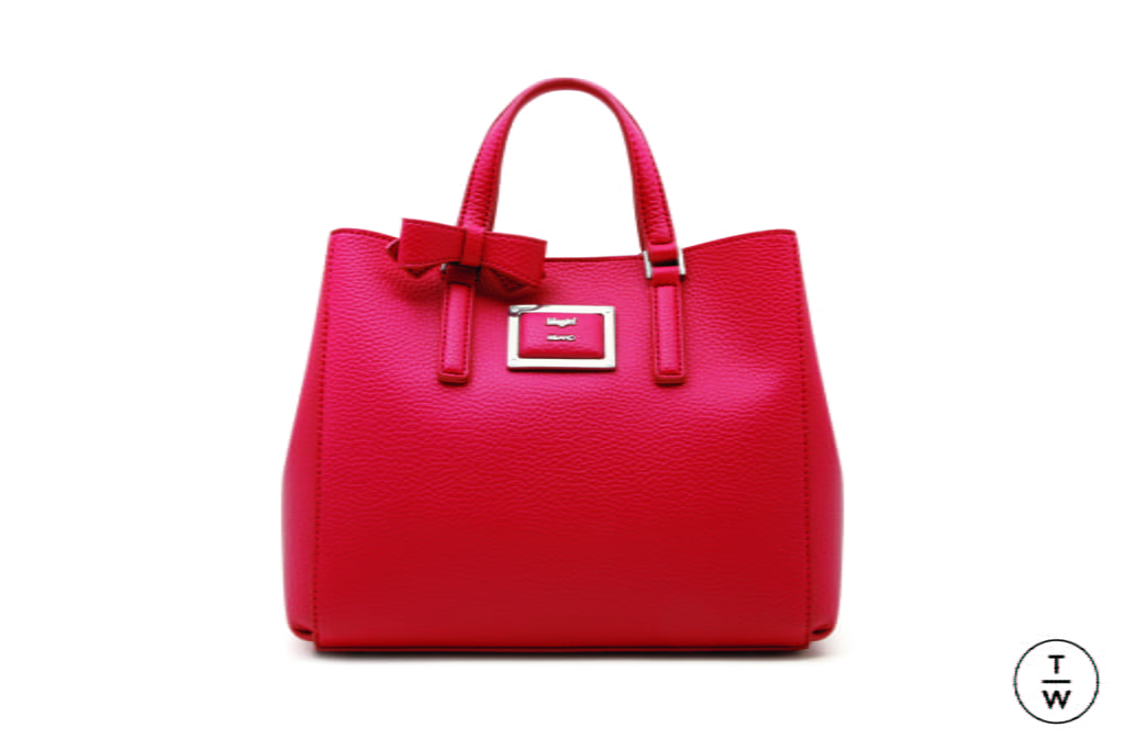 Fashion Week Milan Spring/Summer 2018 look 43 from the Blugirl collection womenswear accessories