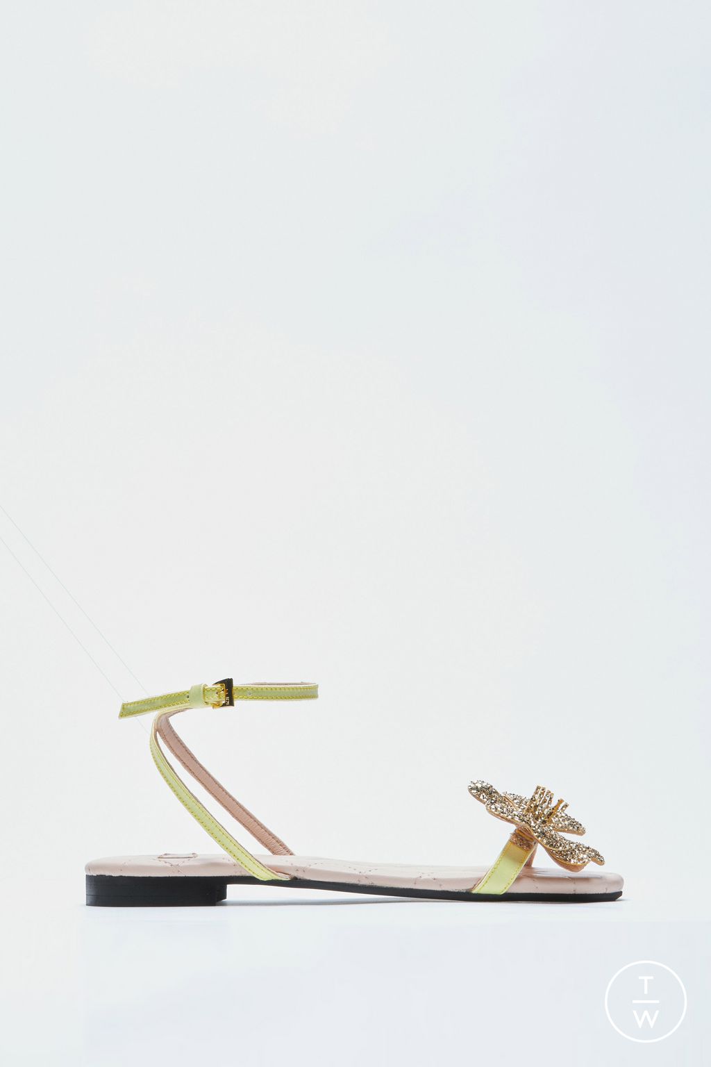 Fashion Week Milan Spring/Summer 2024 look 75 from the N°21 collection 女装配饰