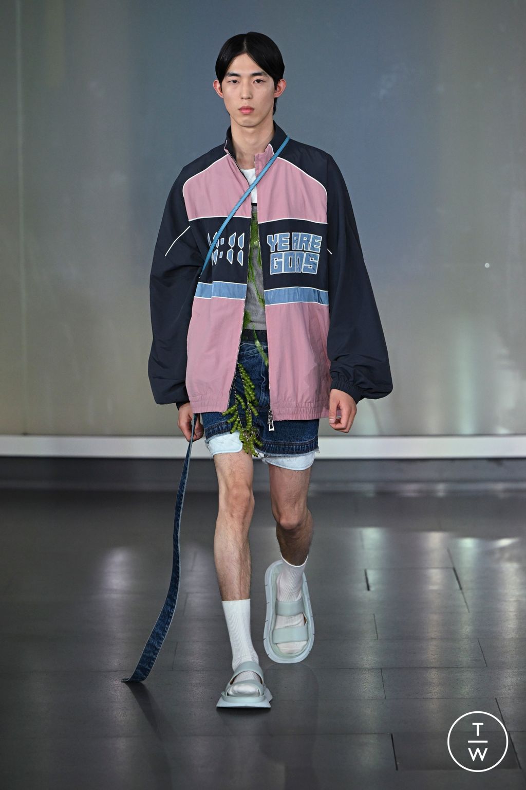 Fashion Week Milan Spring/Summer 2023 look 25 from the Dhruv-Kapoor collection menswear