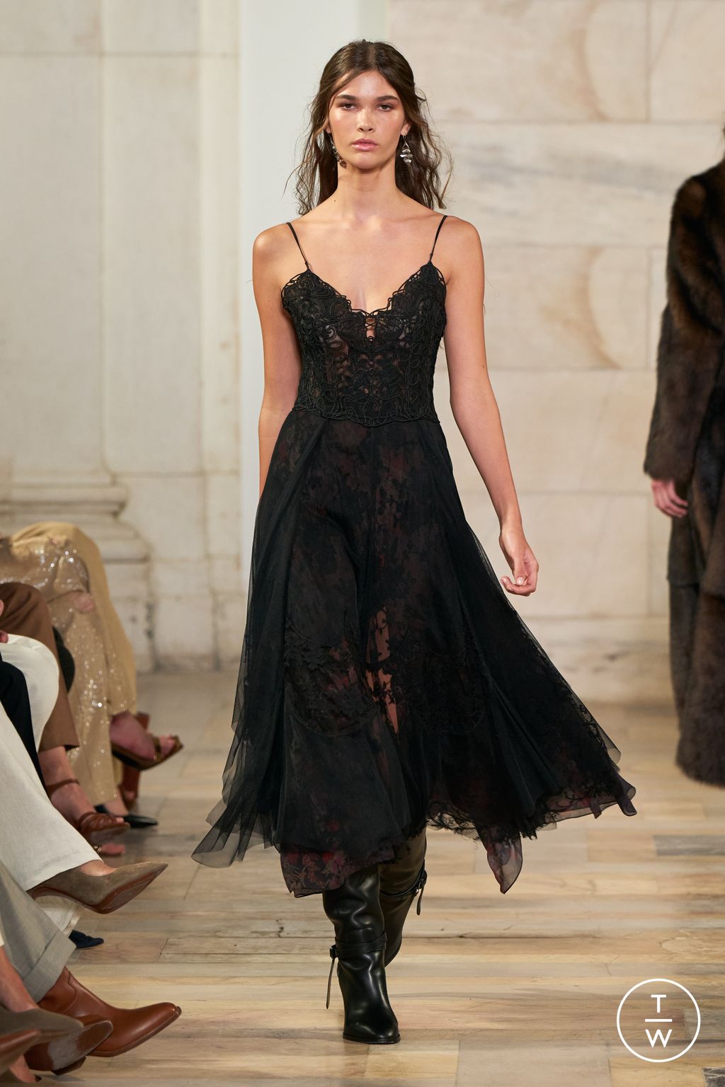 Fashion Week New York Fall/Winter 2025 look 25 from the Ralph Lauren collection womenswear