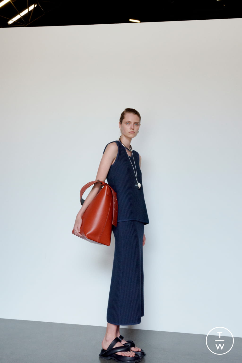 Fashion Week Milan Resort 2021 look 25 from the Jil Sander collection 女装