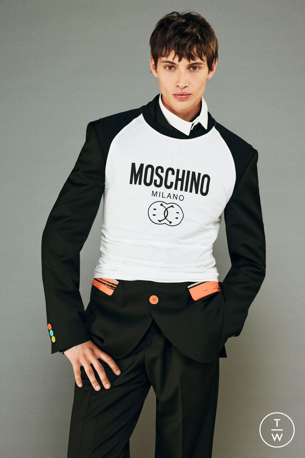 Fashion Week Milan Resort 2024 look 25 from the Moschino collection menswear