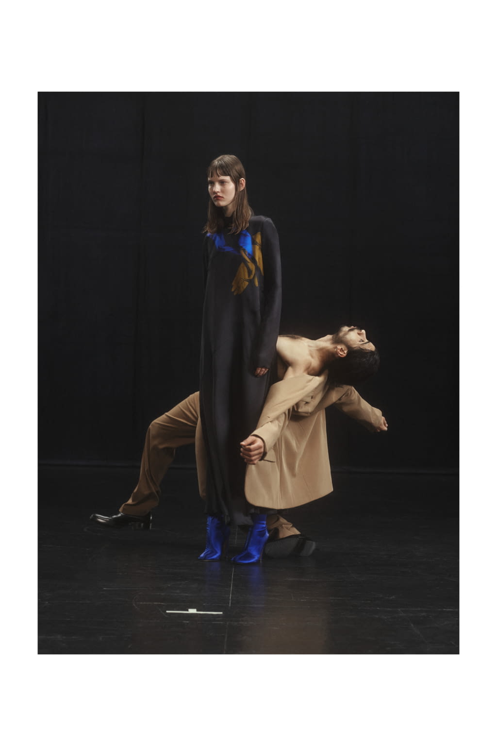 Fashion Week Paris Fall/Winter 2021 look 25 de la collection Dries Van Noten womenswear