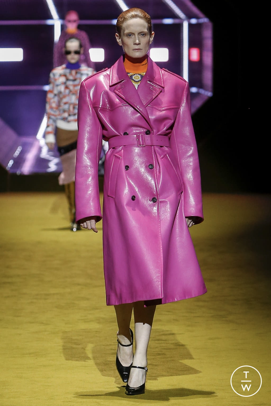 Fashion Week Milan Fall/Winter 2022 look 25 from the Prada collection womenswear