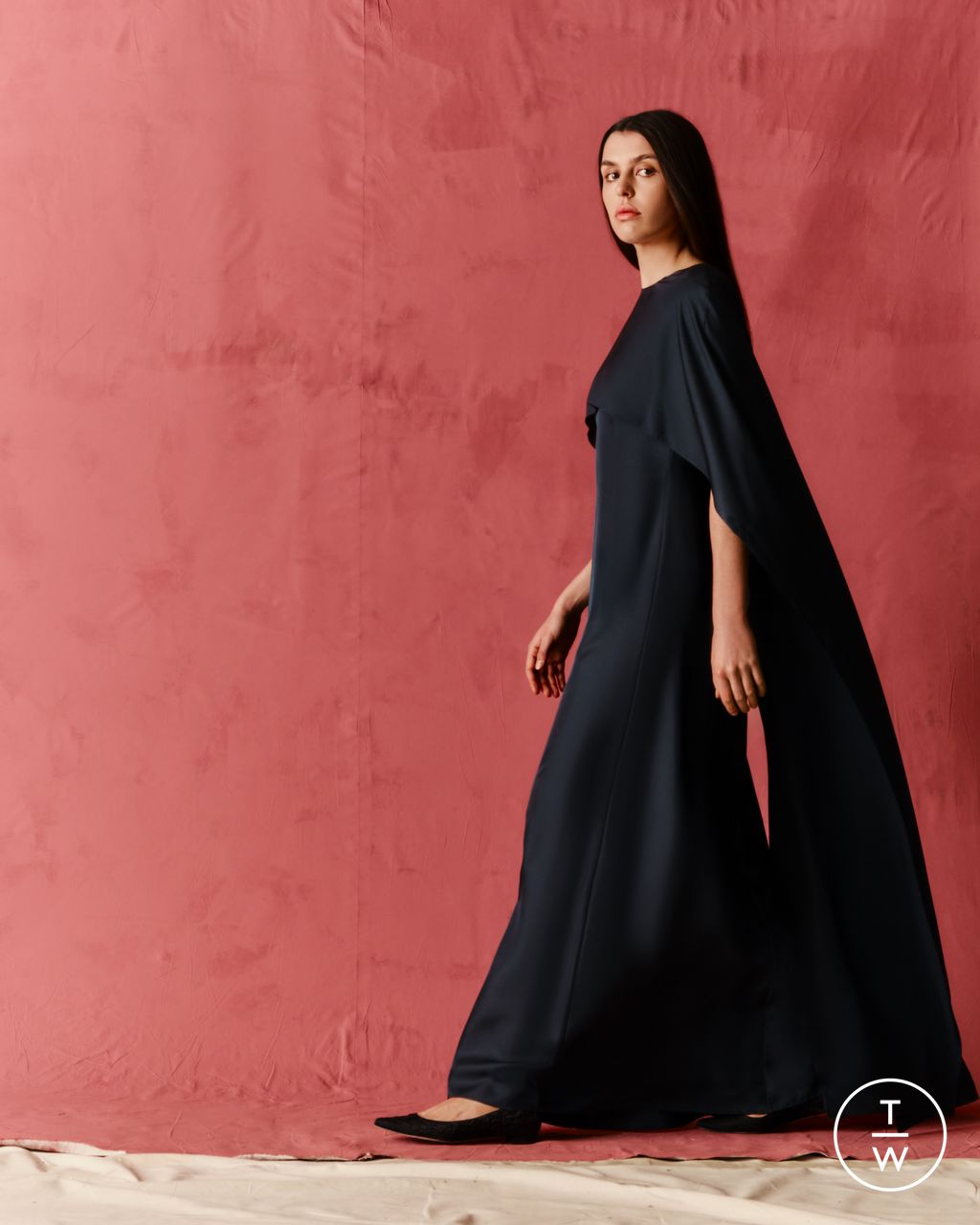 Fashion Week London Pre-Fall 2026 look 32 de la collection Emilia Wickstead womenswear