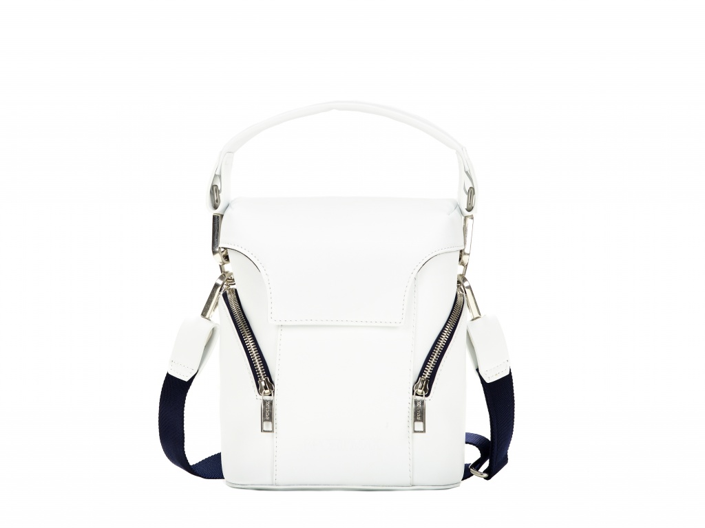 Fashion Week Milan Fall/Winter 2018 look 1 from the Sportmax collection womenswear accessories