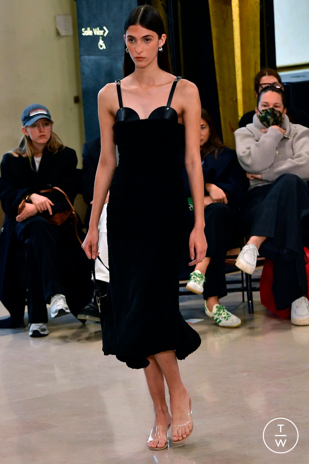Fashion Week Paris Spring/Summer 2023 look 13 from the Rokh collection 女装