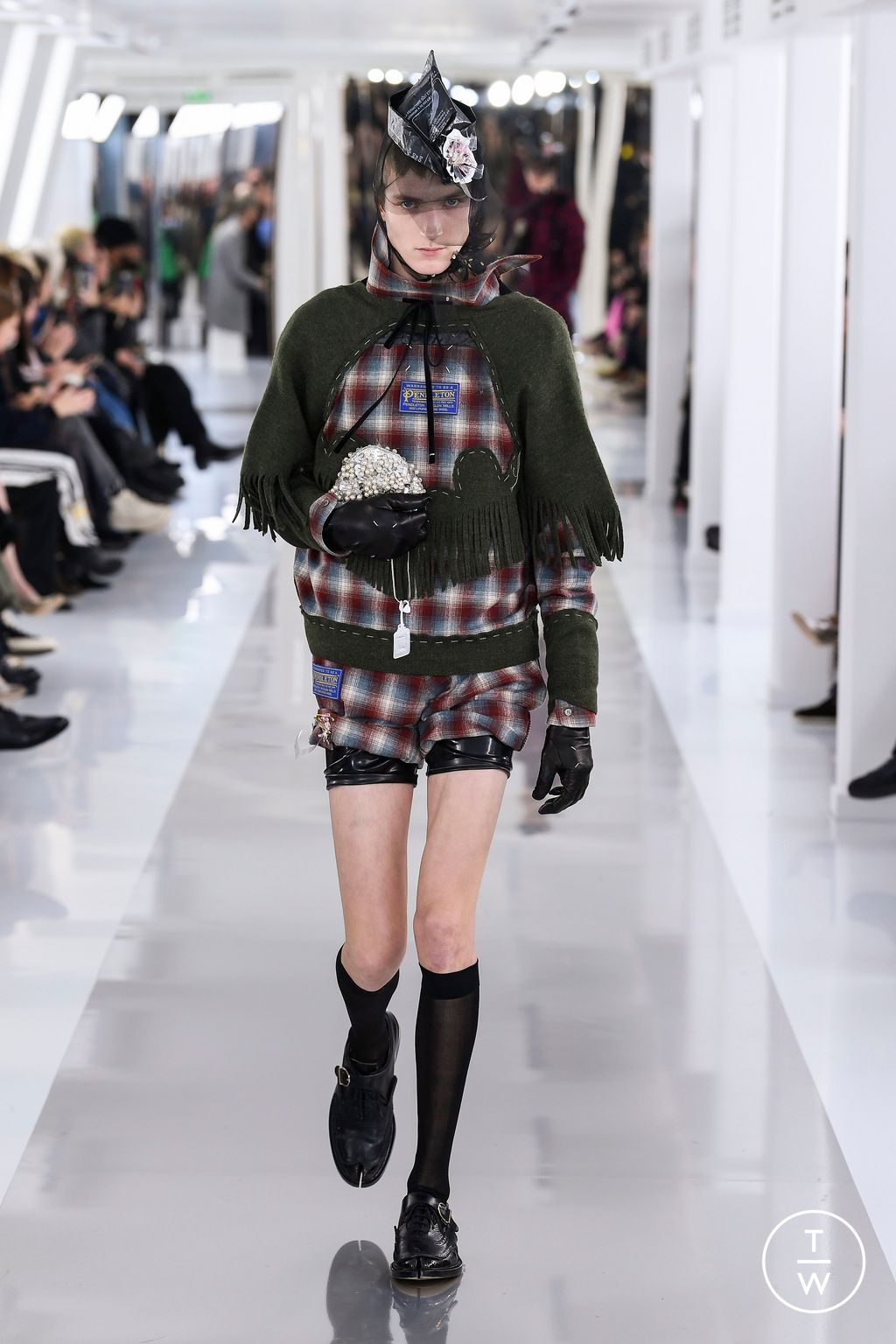 Fashion Week Paris Fall/Winter 2023 look 6 de la collection Maison Margiela menswear