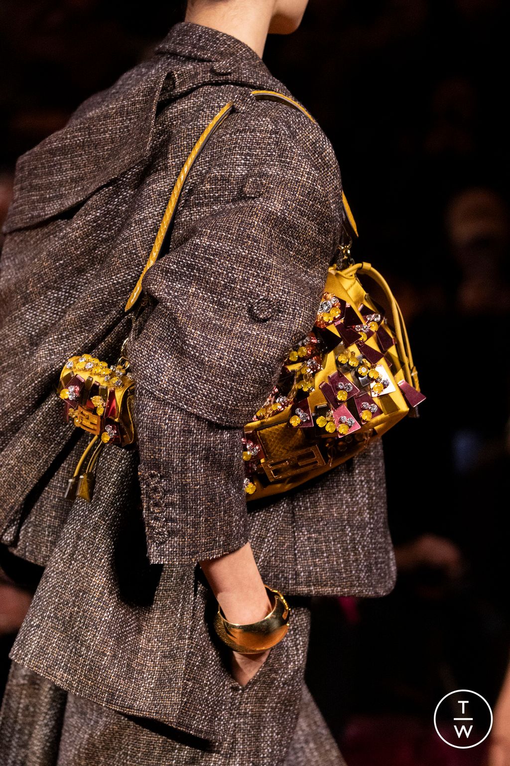 Fashion Week Milan Fall/Winter 2025 look 73 from the Fendi collection womenswear accessories