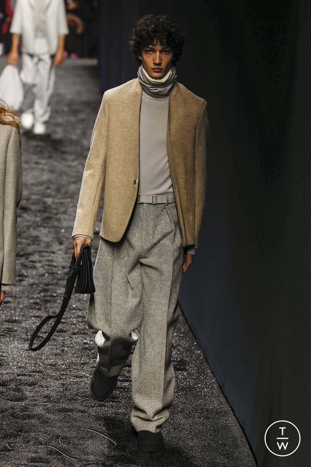 Fashion Week Milan Fall/Winter 2023 look 7 from the ZEGNA collection 男装