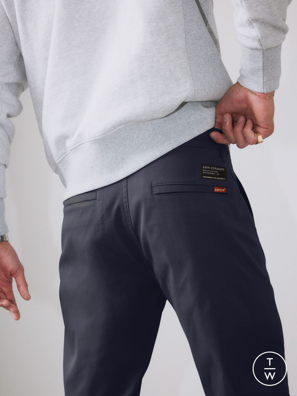 Fashion Week Paris Spring/Summer 2025 look 42 from the Levi’s® collection womenswear