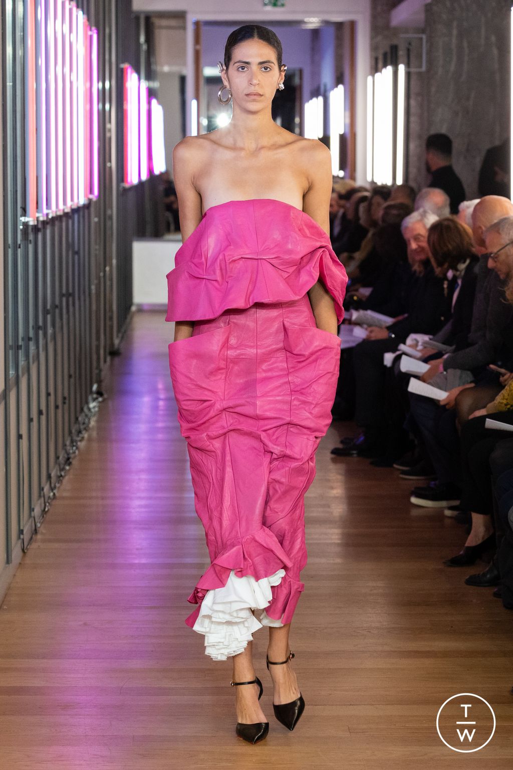 Fashion Week Paris Fall/Winter 2024 look 145 de la collection IFM PARIS womenswear