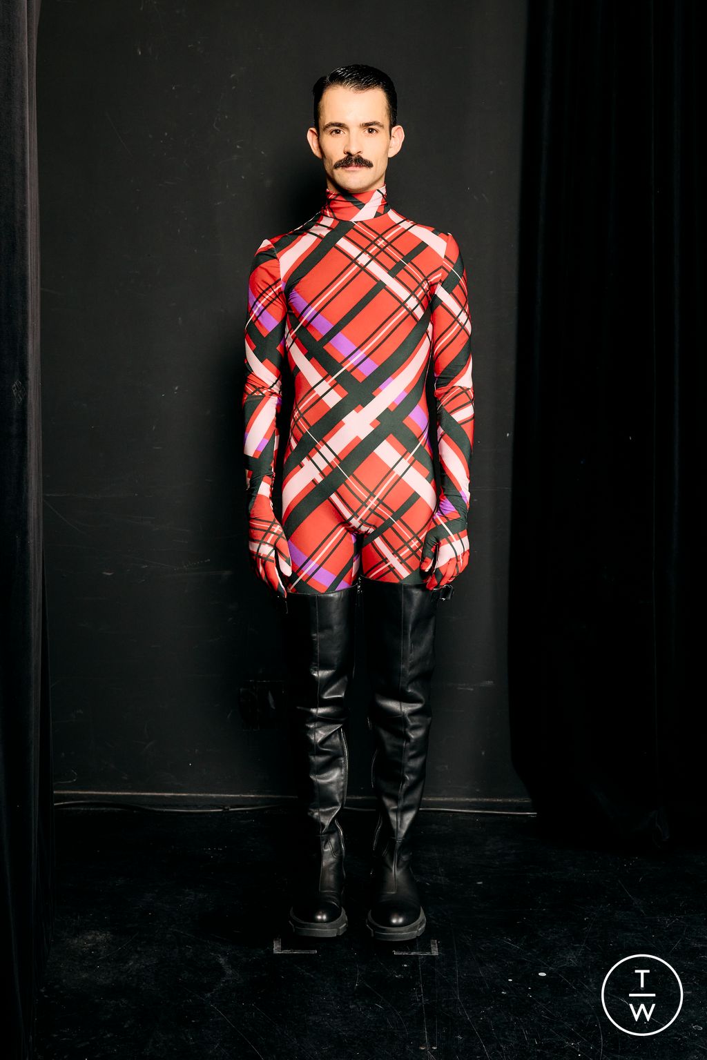 Fashion Week Paris Fall/Winter 2026 look 25 from the Jeanne Friot collection menswear