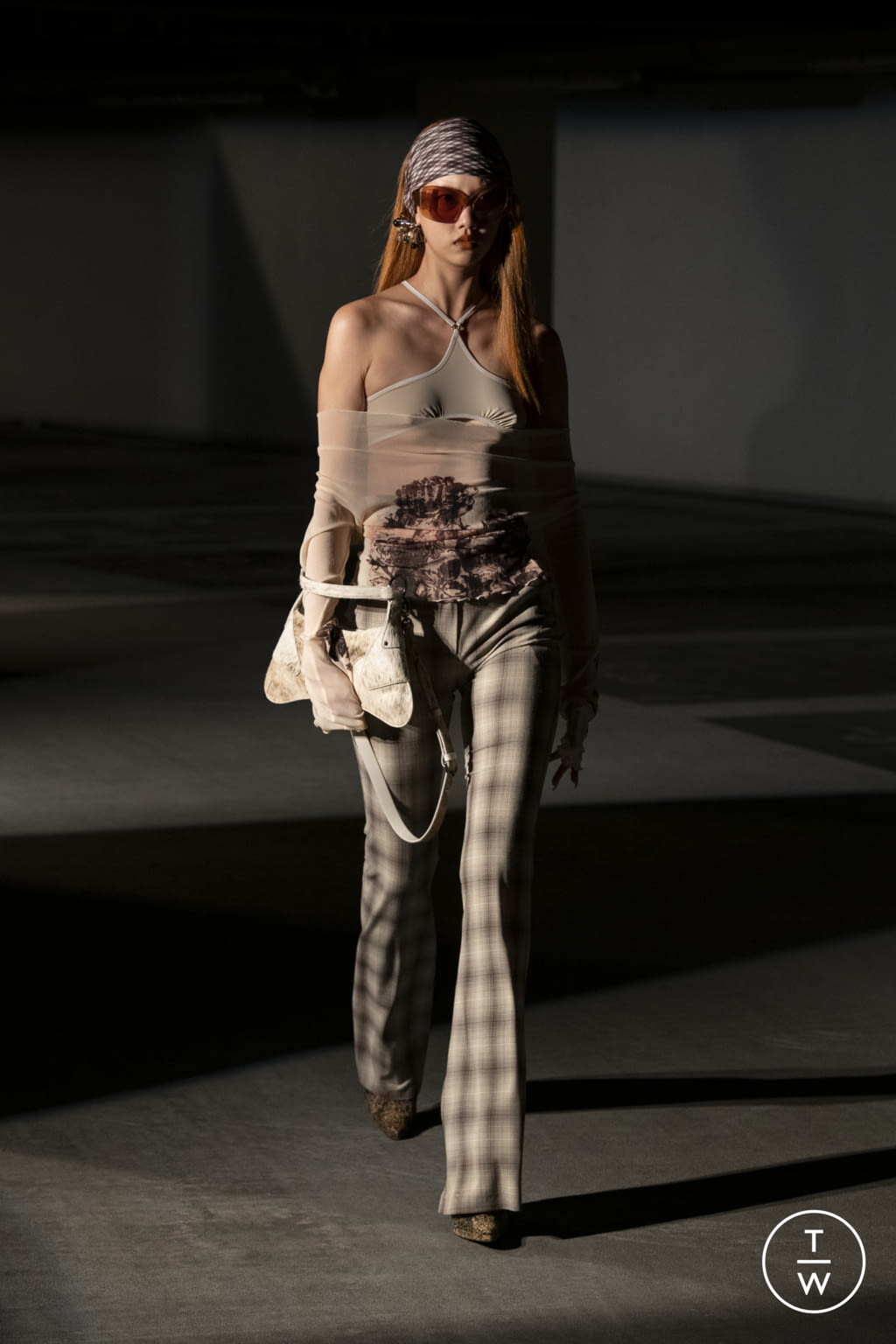 Fashion Week London Spring/Summer 2022 look 26 from the KNWLS collection womenswear