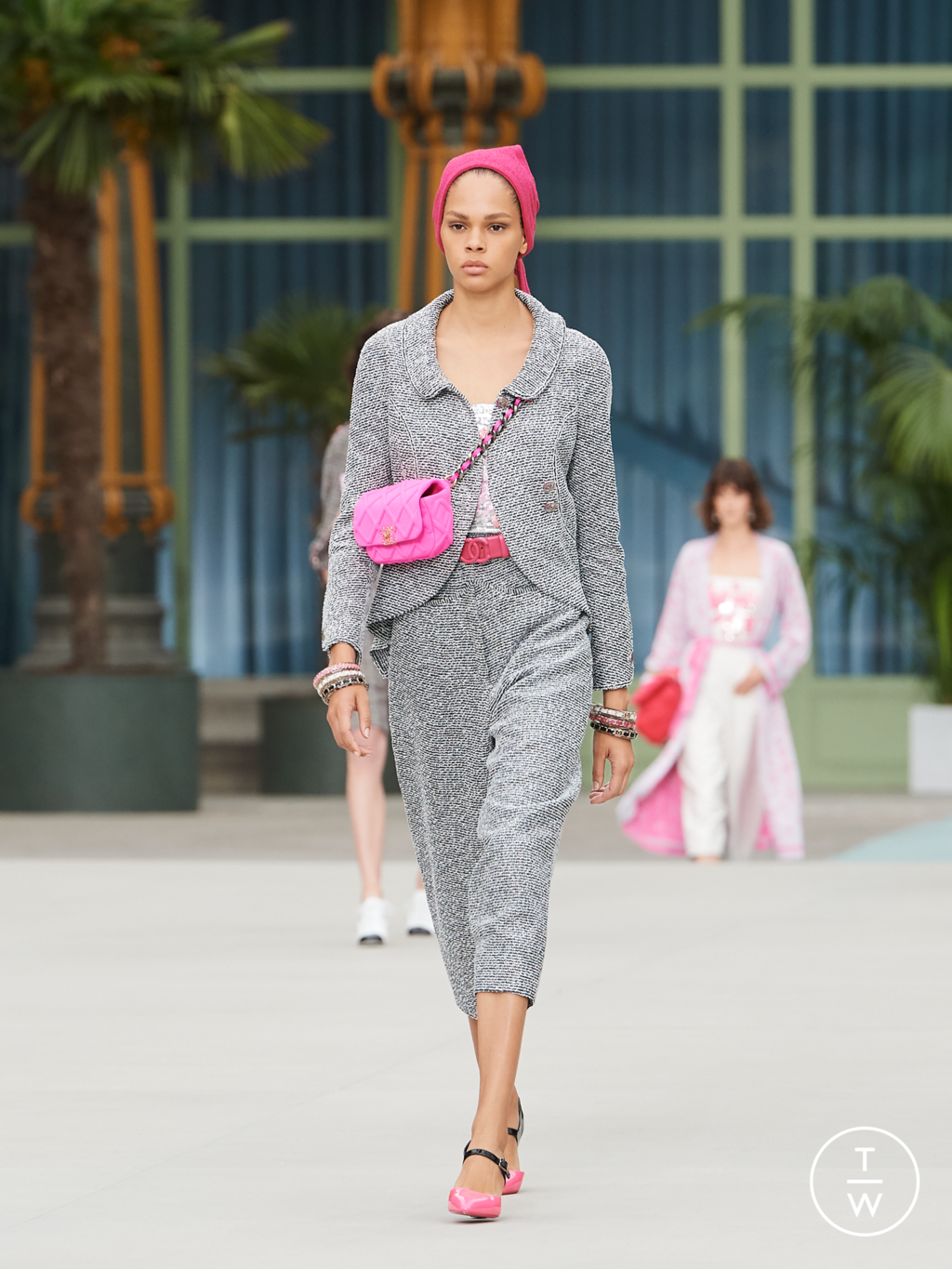Fashion Week Paris Resort 2020 look 26 from the Chanel collection womenswear