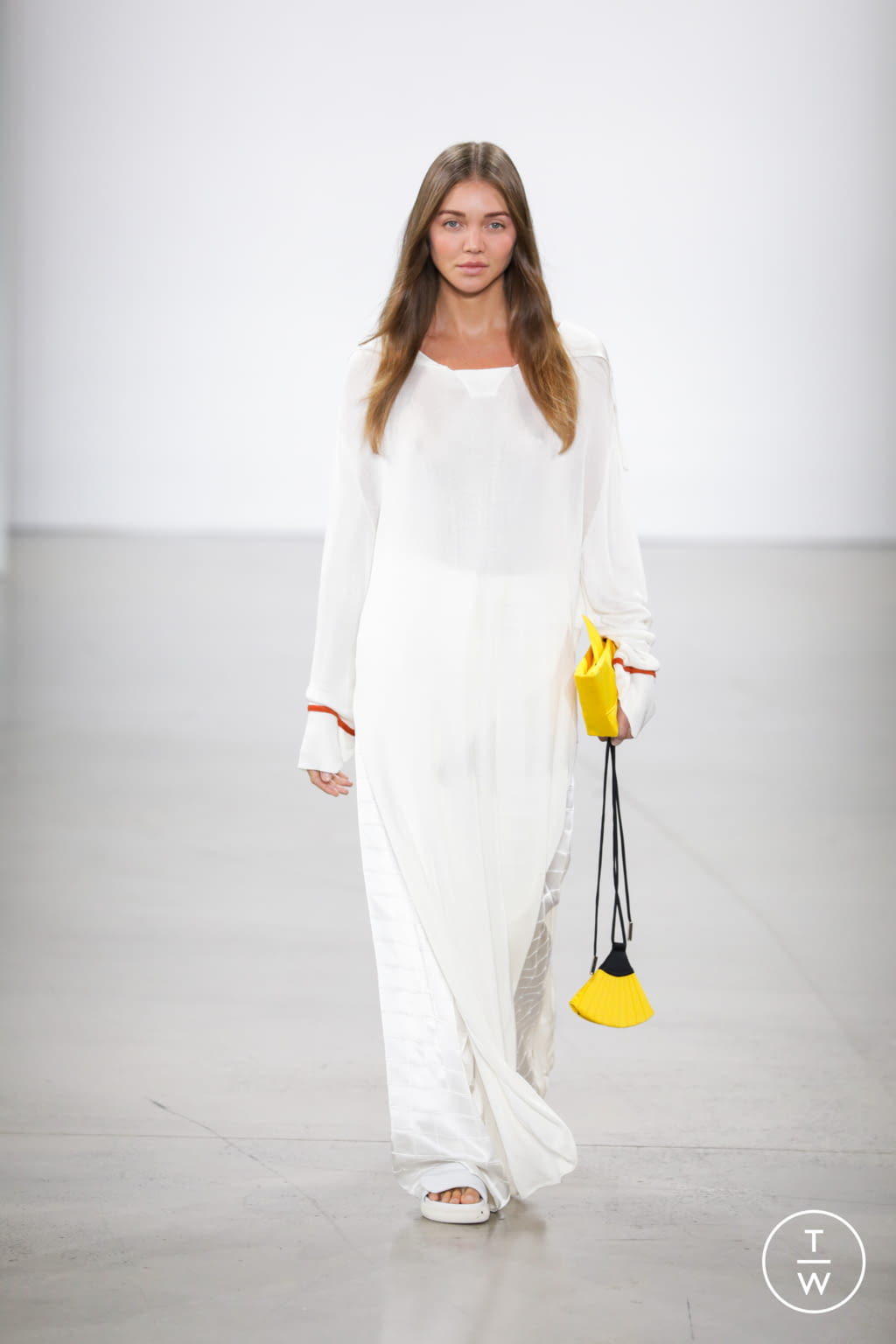 Fashion Week New York Spring/Summer 2022 look 26 from the Bevza collection womenswear